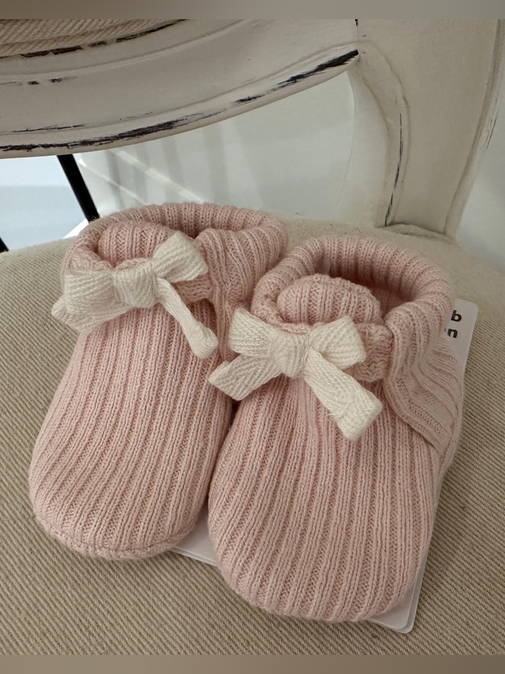 🦢 Newborn Cozy Ribbed Soft Cotton Knit Baby Booties with Bow - Blush Pink NWT